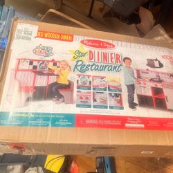Star Diner Restaurant Pretend Play