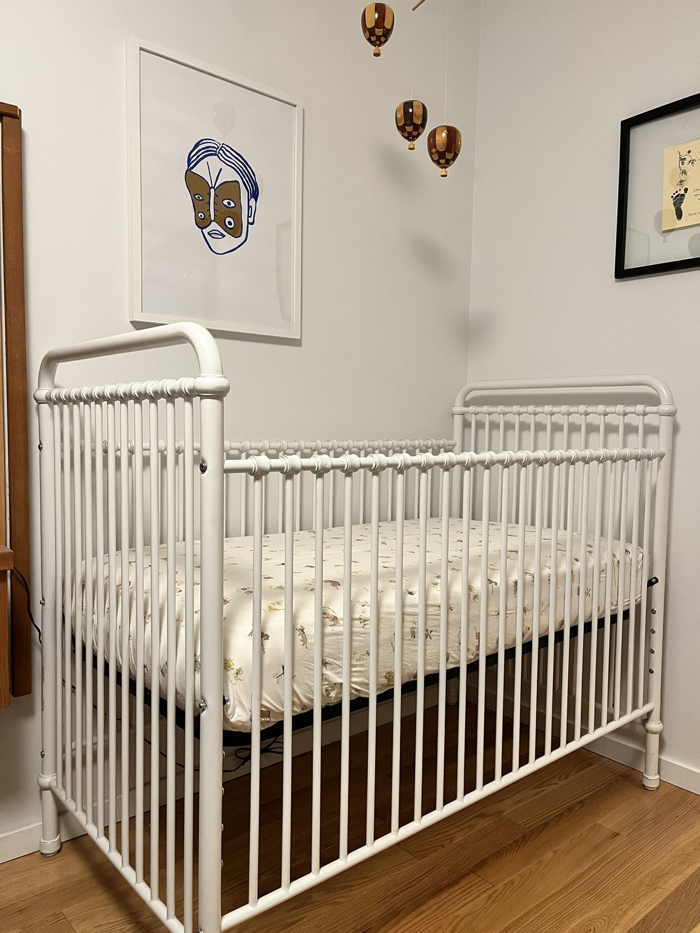 Crib, Mattress, and Sheets - Like New!