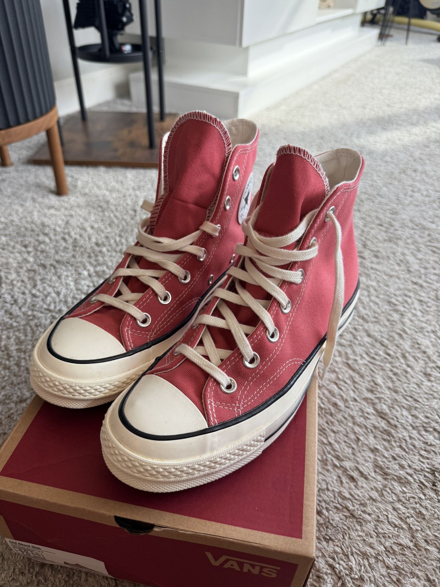 Converse High Tops (size 8)