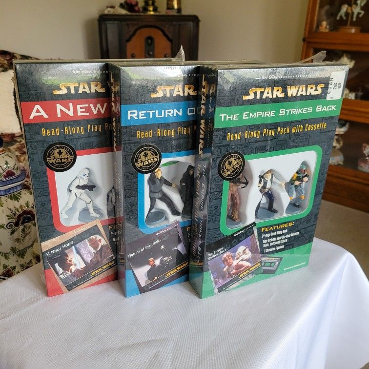 Disney Star Wars:
The Empire Strikes Back Read-along play Pack with Cassette LOT