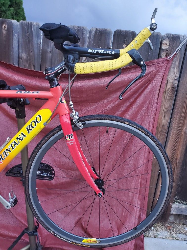 QUINTANA ROO Kilo Shimano 105 TT Triathlon Road Bike(size 54cm) for