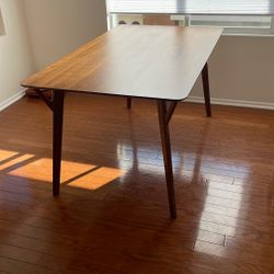 Mid-century Modern Style Dining Table