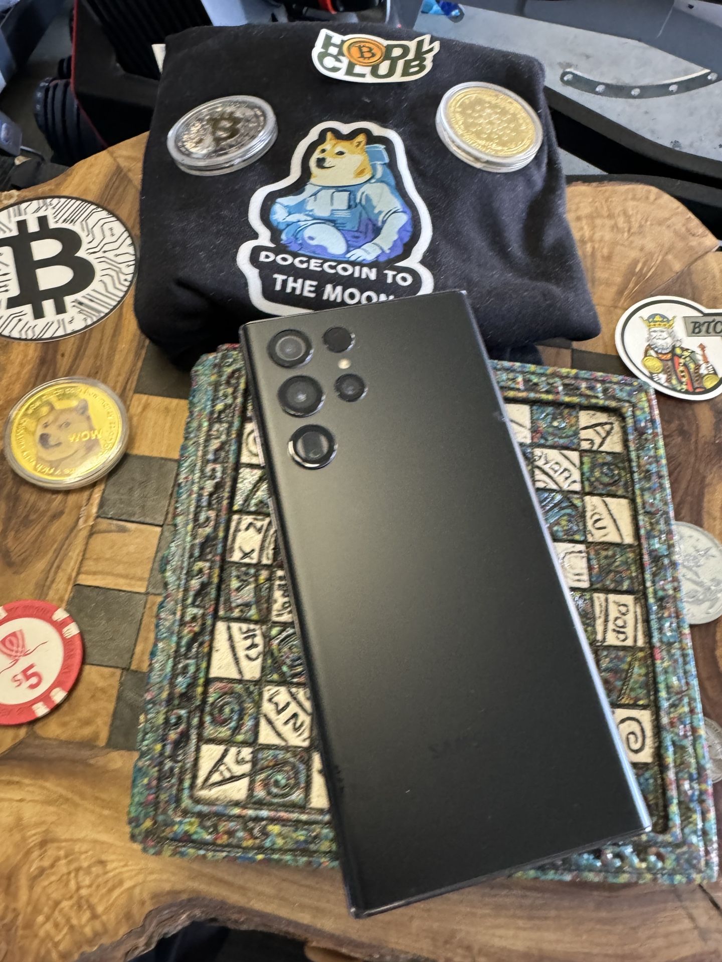 Samsung Galaxy S22 Ultrs 5G 128Gb Unlocked