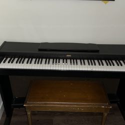 Korg C-1500 Concert Piano (comes with wooden chair)