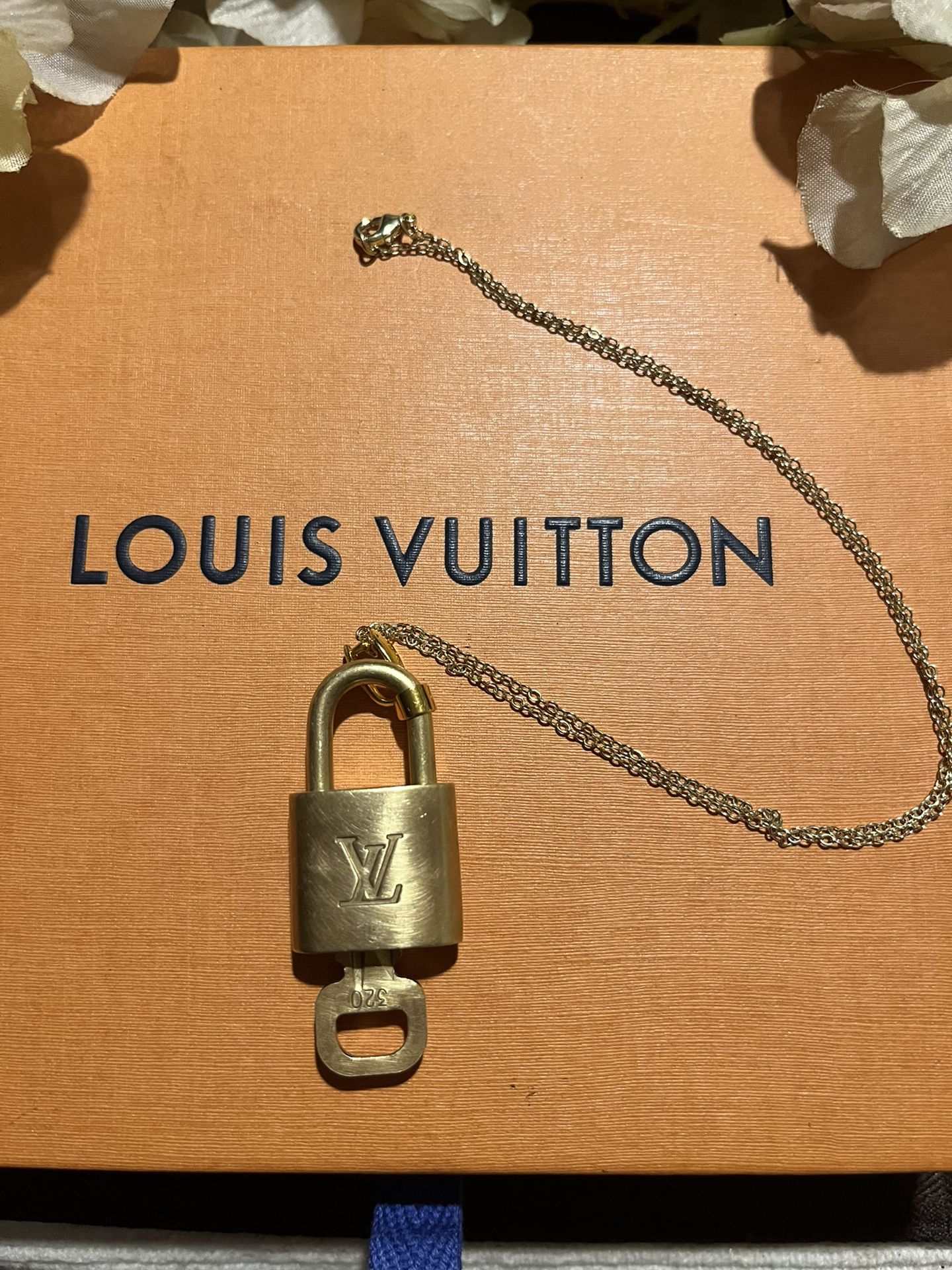 AUTHENTIC LOUIS VUITTON LOCK AND KEY NECKLACE for Sale