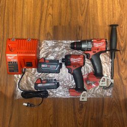 (1) Milwaukee M18  Fuel Hammer Drill/Driver(2904-20) (1)M18 Fuel Impact Driver(2953-20) (1) M18 5.0 Ah (1) 2.0 AhBattery (1) M12/M18 Charger