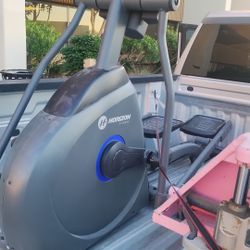 Horizon Fitness Elliptical  