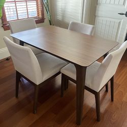 Moving Sale: Pier 1 Dining Table Set 