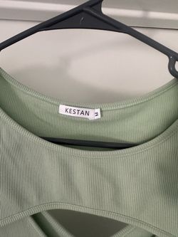 Kestan green dress