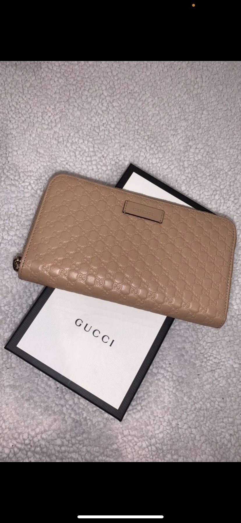 Gucci wallet