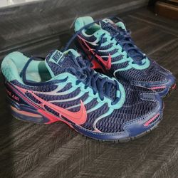 Navy Pink Nike Air Torch Pink Nike Shoes Nike Air Max Torch 