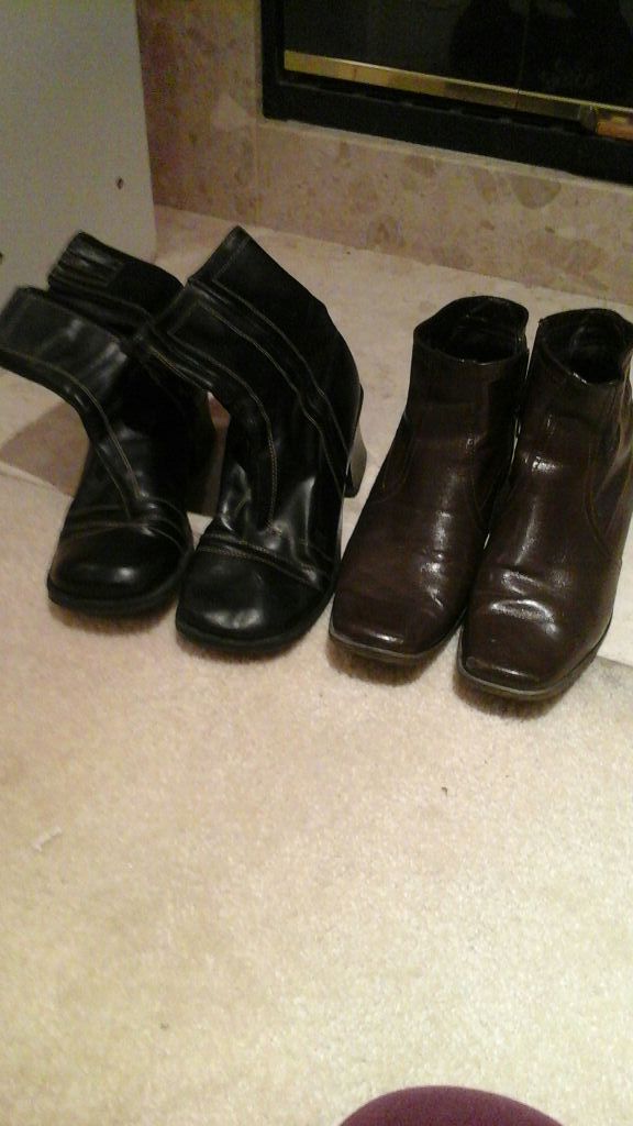 Used women boots
