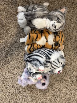 Lot of 4 stuffed animals