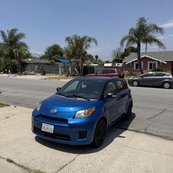 2013 Scion xD