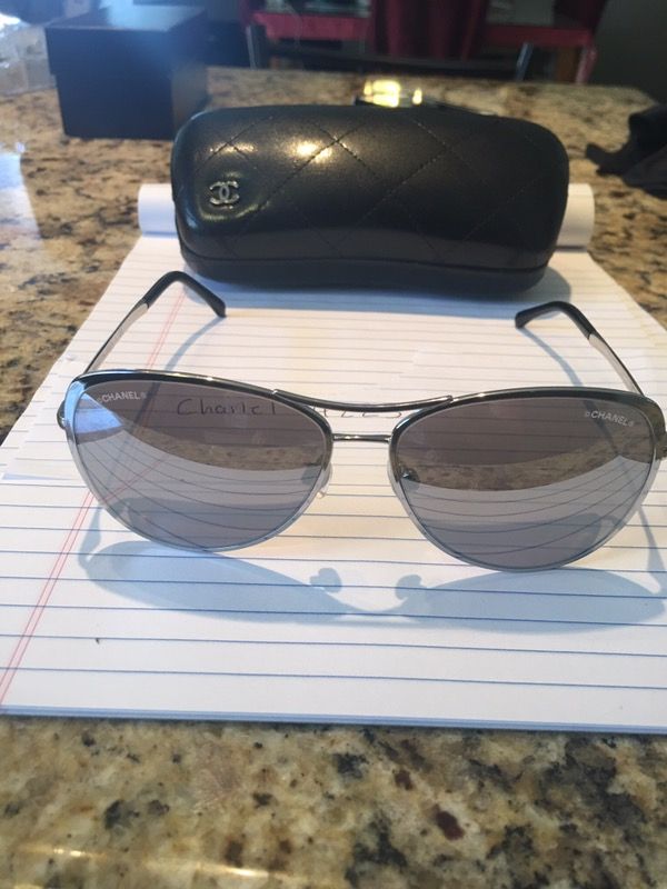 Chanel 4223 AUTHENTIC $290 for Sale in Pompano Beach, FL - OfferUp