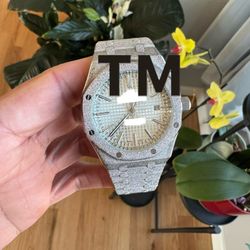 Luxury Wristwear Accessories 