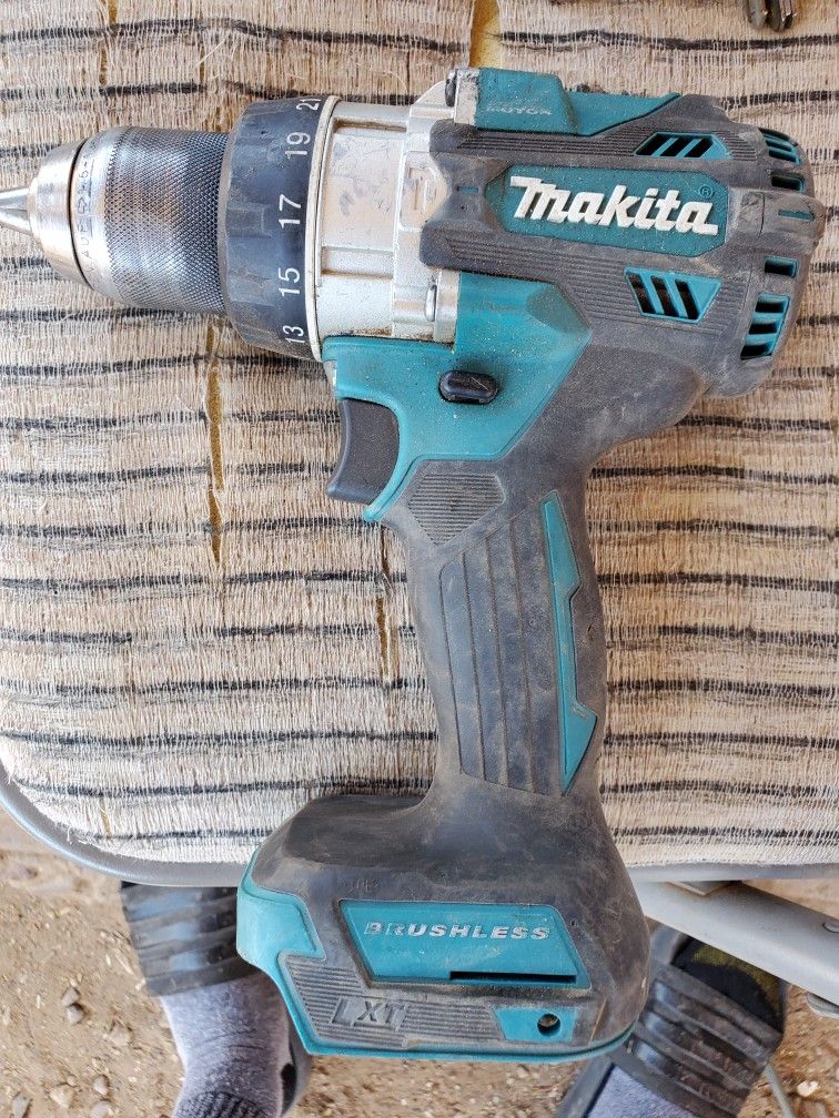 Makita 
