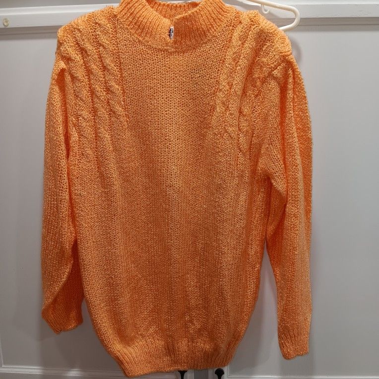 Young Women's Sweaters and Vests