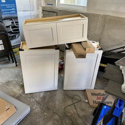 Cabinet Laundry Room