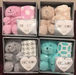 Bundle Of 4 Bear and blanket gift set