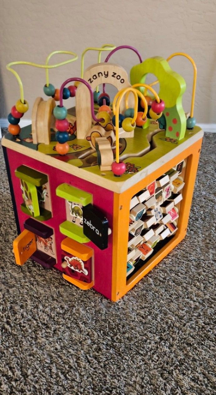 Play Wood  Activity Cube 