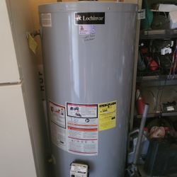 Gas Water Heater 70 Gal Comercial In Good Condition And Warranty Works Great 19th Ave And Baseline 