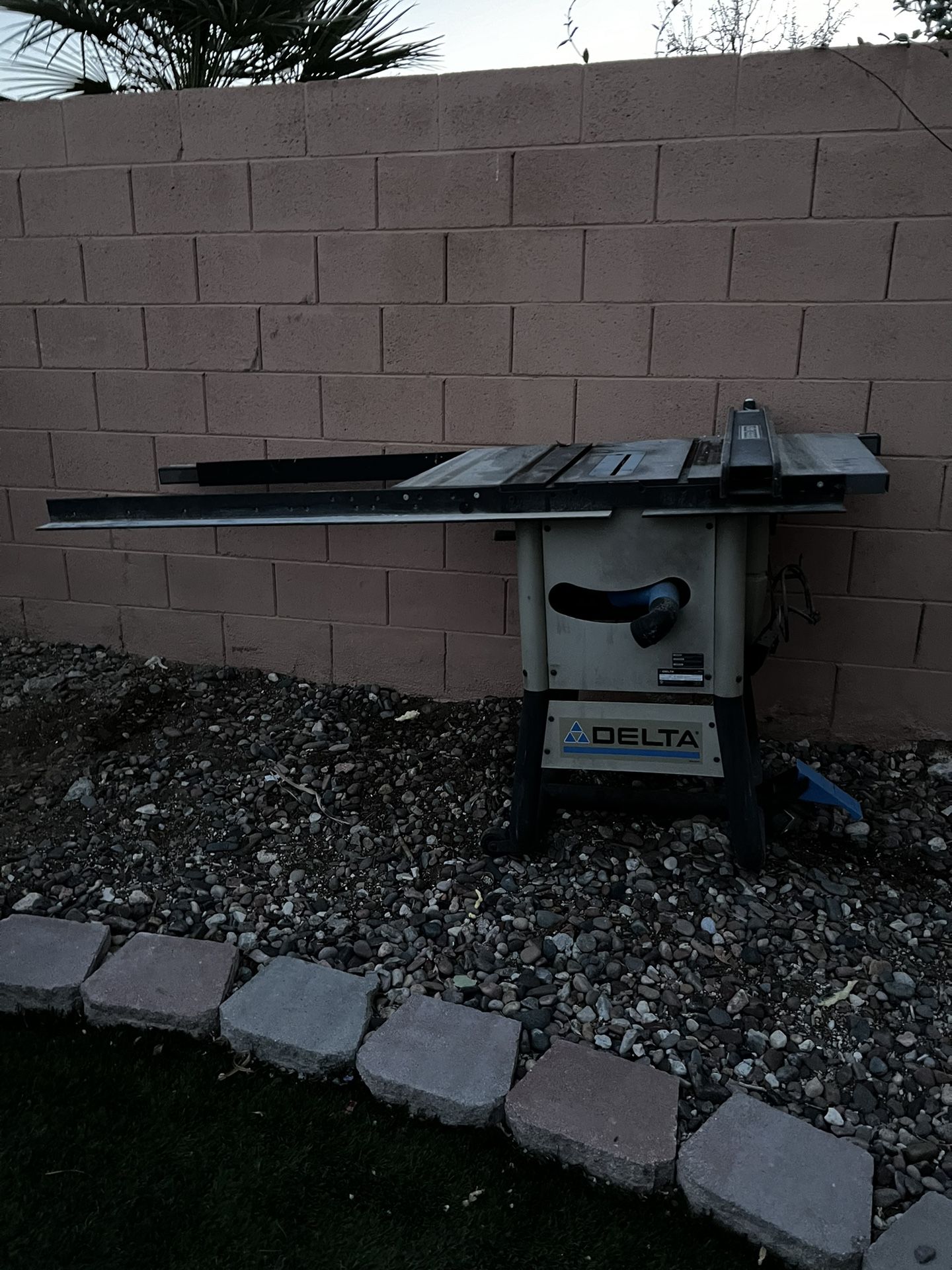 Delta Table Saw