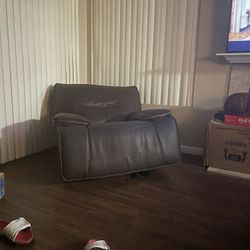 Recliner Chair 