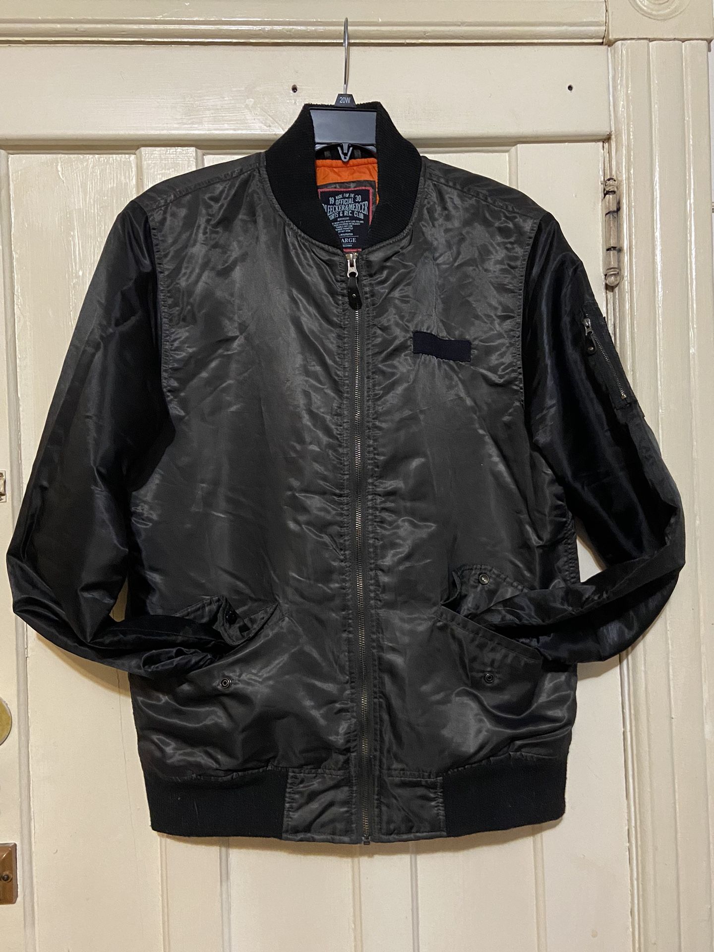 Bleecker & Mercr Jacket Mens XL Black Flyers Man Bomber Jacket