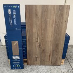 Lifeproof Hyde Creek Oak 9.4 in. W x 48 in. L Waterproof Hybrid Resilient Flooring (18.8 sqft/case)