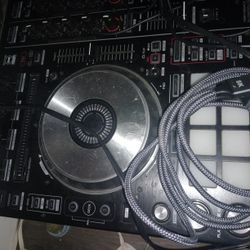 Pioneer DJ Turntable Set With Cords W/High Stereo Amplifier 