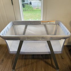 Cosco Bassinet
