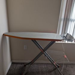 Decker Steam Iron + Full-Size Ironing Board