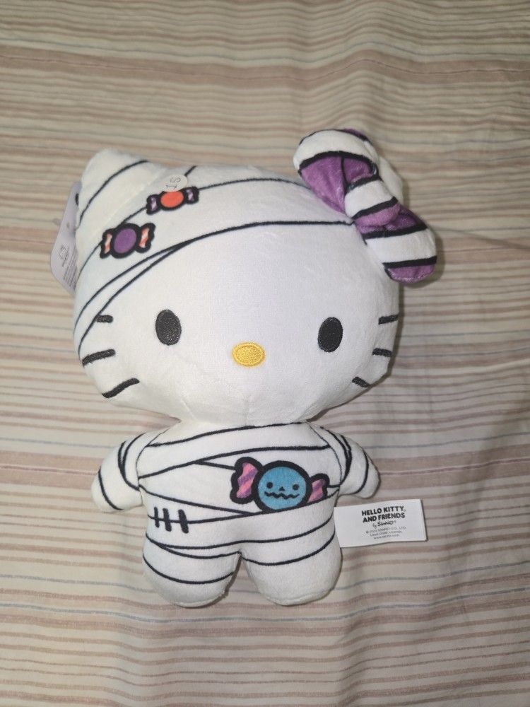Hello Kitty Mummy Halloween Plushie