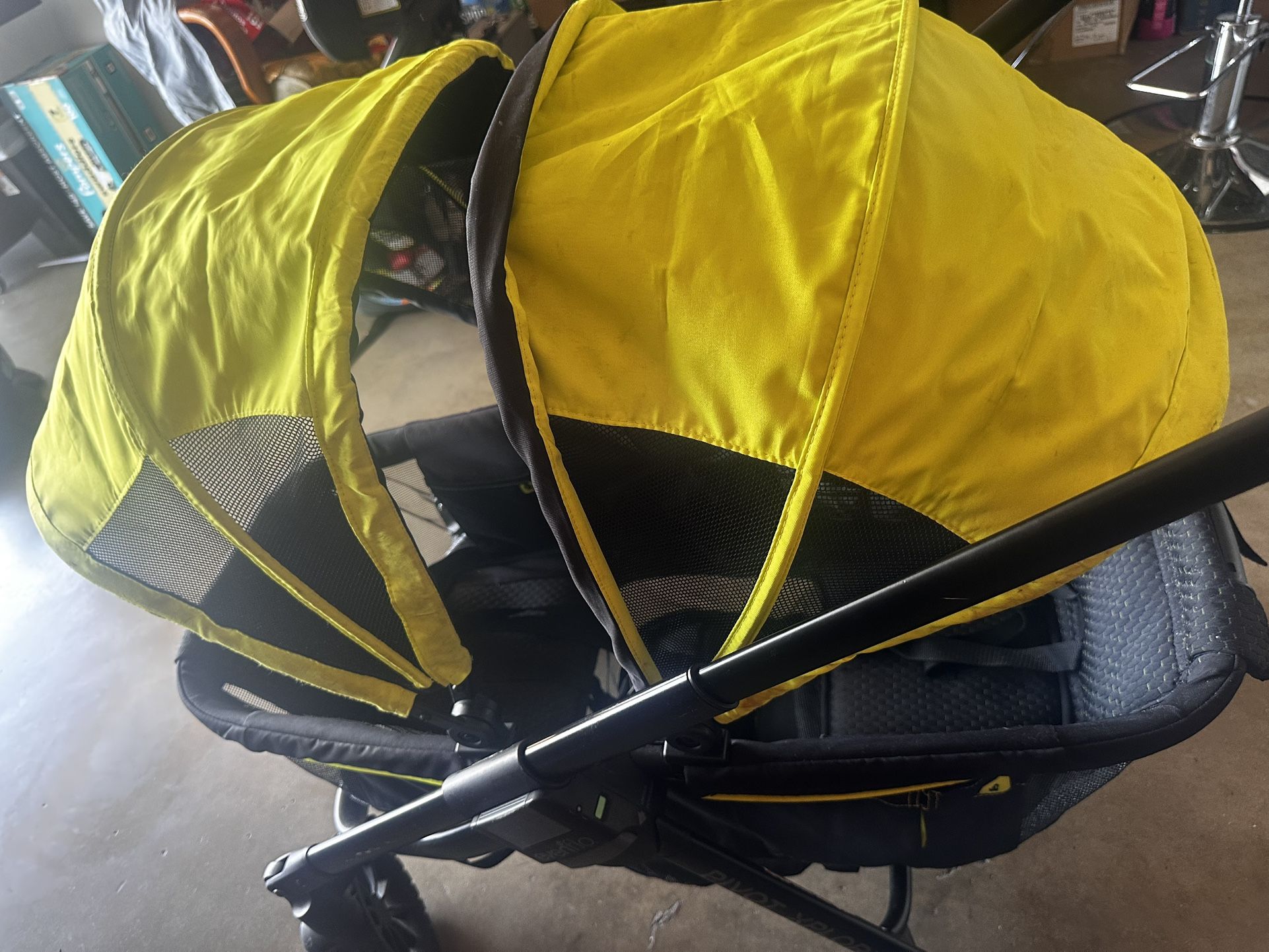 Evenflo Pivot Xplore