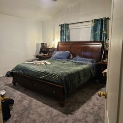 Elegant Wooden King Bed And Mattress  w/ Storage Drawers