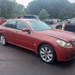 Infiniti M35 Burgundy 4Door Sedan 