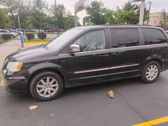2012 Chrysler Town & Country