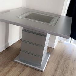 Trendy Dining room table