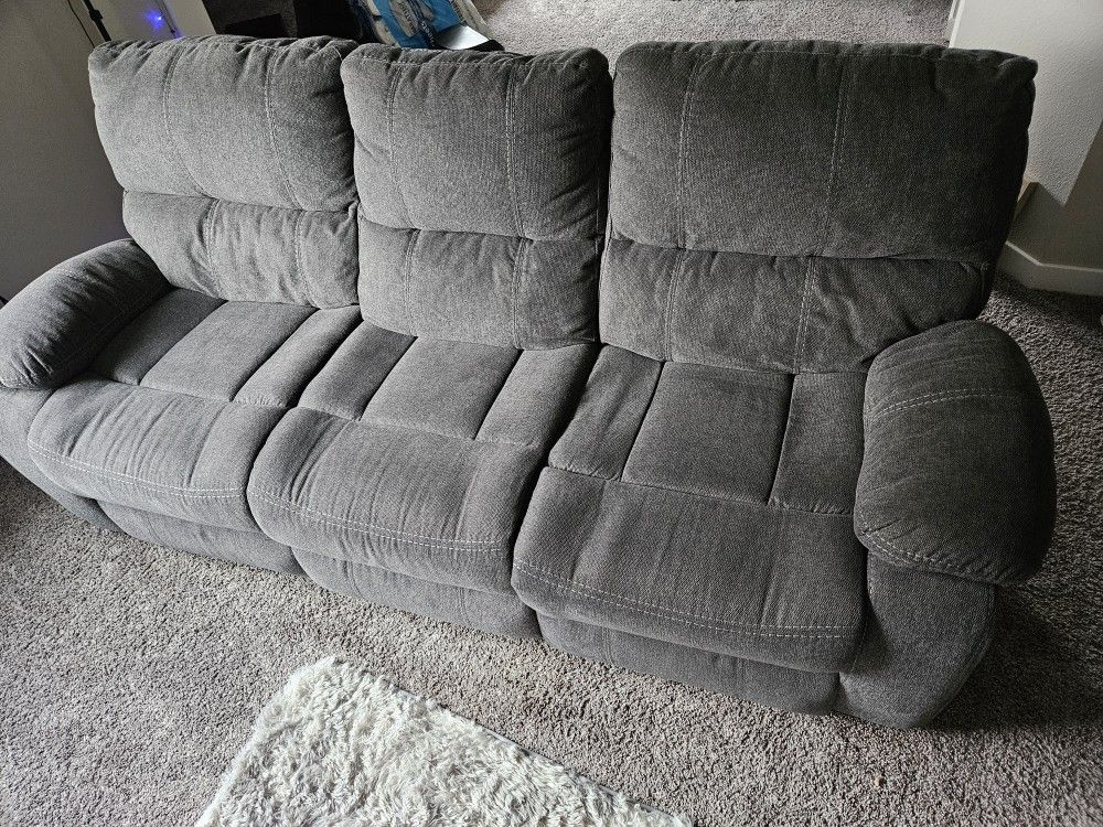 Gray Reclining Chairs