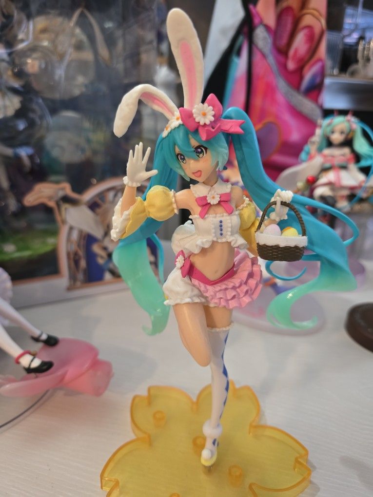Hatsune Miku Bunny