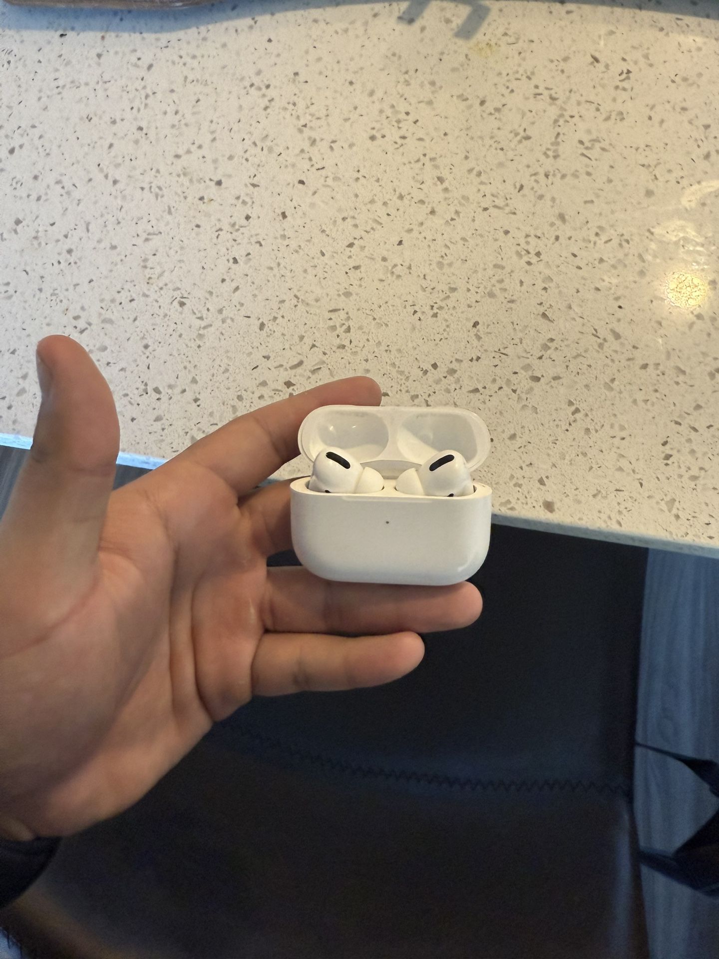 AirPods Pro