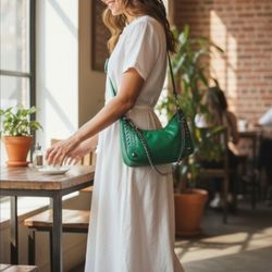 Zara leather purse- green color