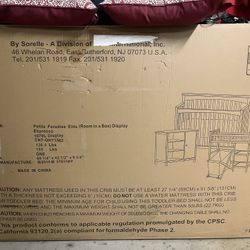 Petite Paradise Elite ( Room In A Box)