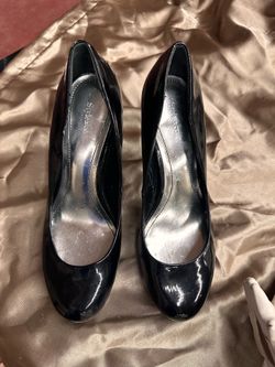 Woman shoes