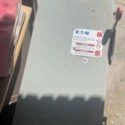 Eaton Heavy Duty Safety Switch