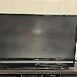 Samsung 55” Tv