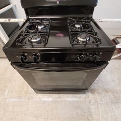 Gas Stoves Used Good Condition 90days Warranty  From $325 Up To $375