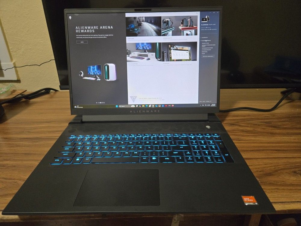 Alienware M18 R1 Gaming Laptop