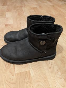 UGG